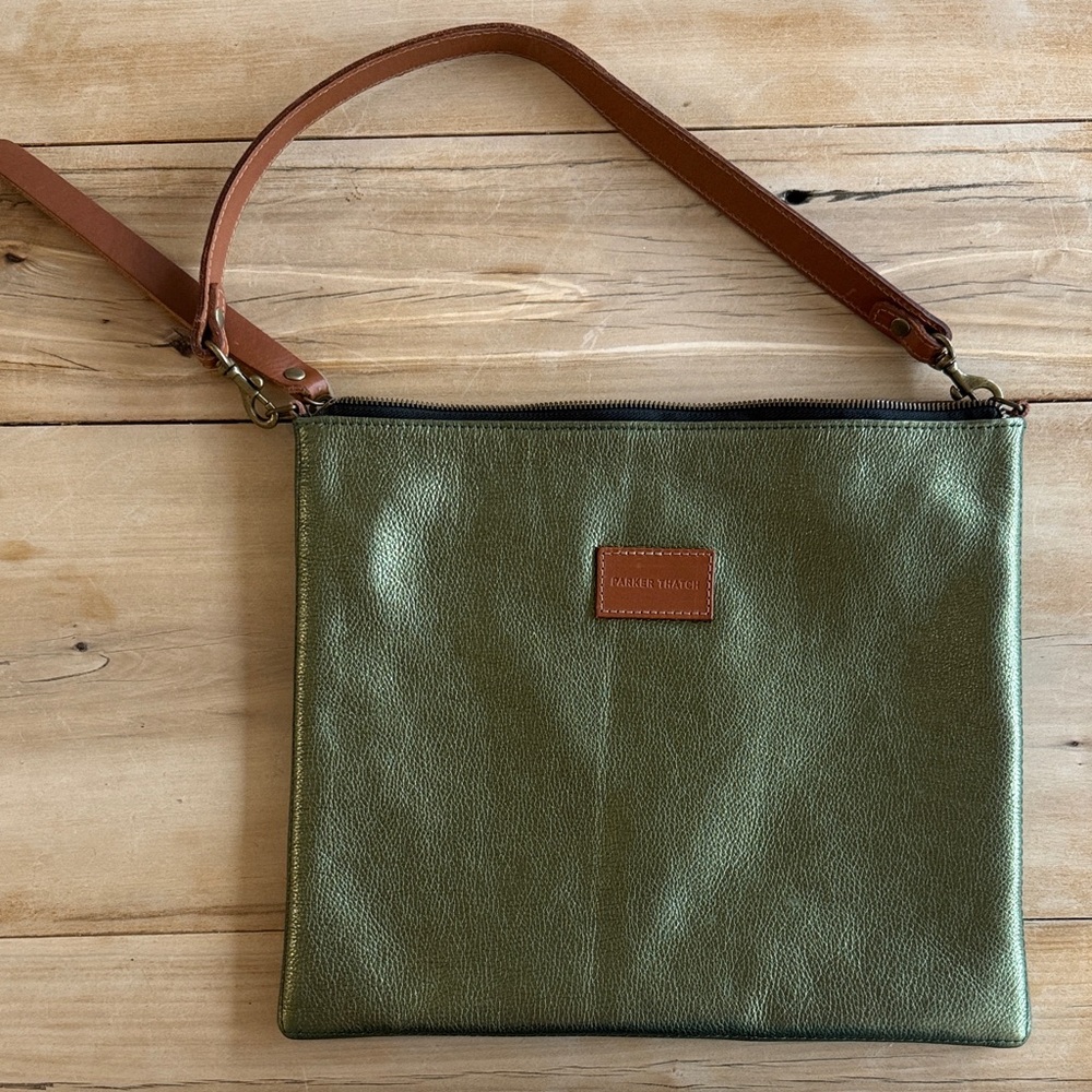 UNICORN Parker Thatch metallic green Slouchy Lee Bag!  No longer made!